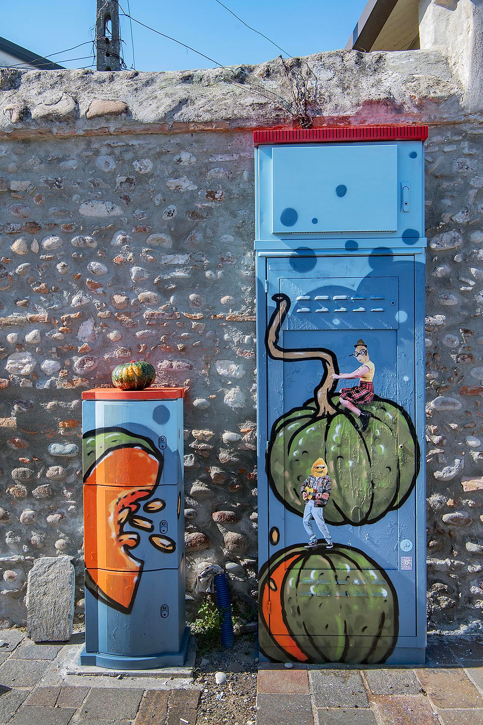 Miniatura: Cartoline Murales Festival Illegale Best Before 2025