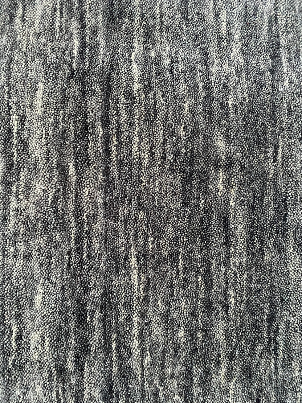 Thumbnail: TAPIS CLASSIQUE LAINE SUR COMMANDE couleur DARK GREY