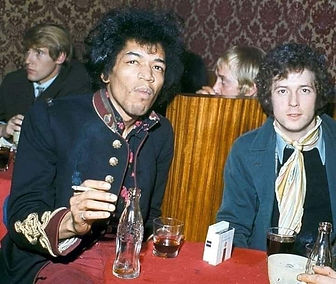 Jimi con Eric Clapton 1967 2.jpg