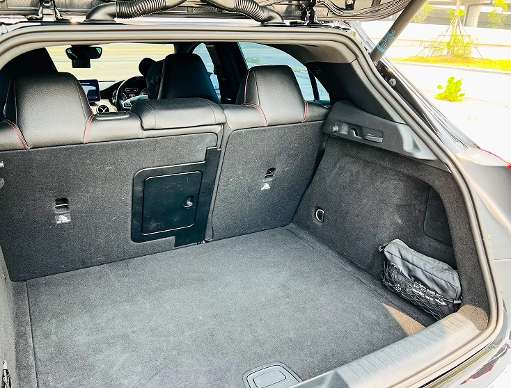 ภาพขนาดย่อ: Mecerdes Benz GLA 250 Amg Cruise Control ปี 2016 จด 2017 เพียง 1,299,000 บาท