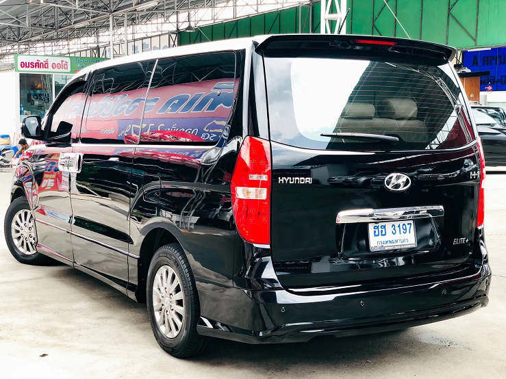 ภาพขนาดย่อ: Hyundai H1 ELite+ 2016 จด 2017 เทอร์โบแปรผัน VGT เพียง 879,000 บาท