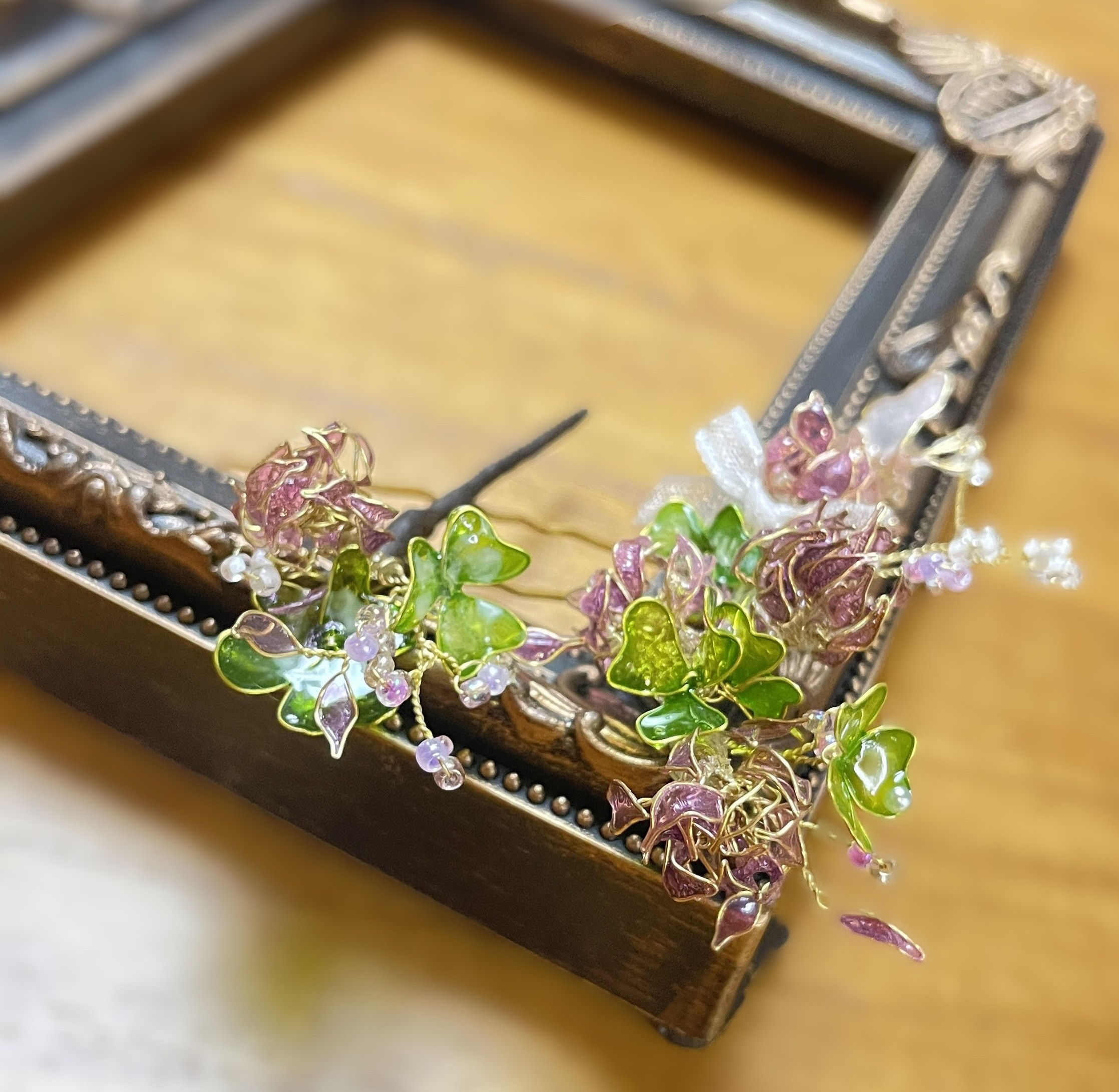 【販売用】Mサイズ/髪飾り/アメリカンフラワー/成人式/入学式/卒業式/七五三/婚礼/プレゼント/ウエディング/販売品（レンタル不可）/32508024