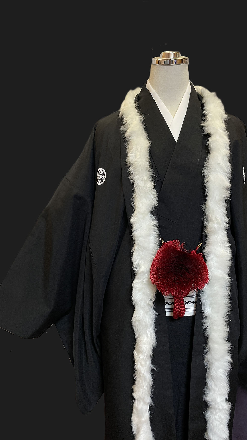 サムネイル： 男性羽織袴/着付け込み/一式レンタル10点セット/殿様コスプレ/仮装/変身/黒無地180