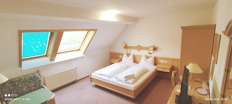 Hotel Stadt Olbernhau_Doppelzimmer_2.png