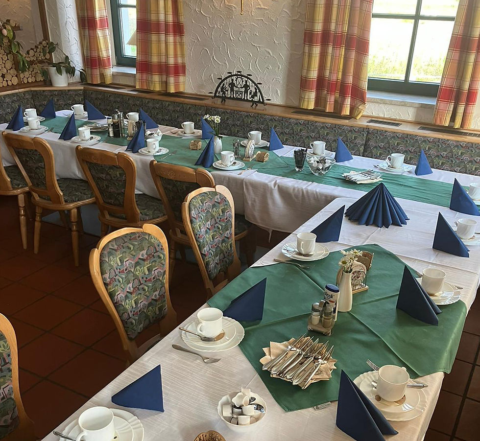 Unsere Räumlichkeiten für Ihre Feier - wir freuen uns auf Ihre Reservierung!