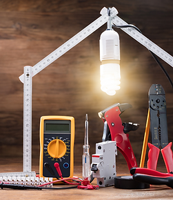 If you need emergency service, our team of electricians is at your disposal.