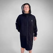 Thumbnail: Vaikobi Beach Coat