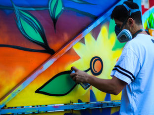 Artists as Educators: Teaching Art in Community Settings