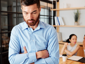 What Do You Do When Your Boss Clearly Doesn’t Have Your Back?