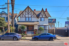 2982 W 15th st Los Angeles, CA 90006