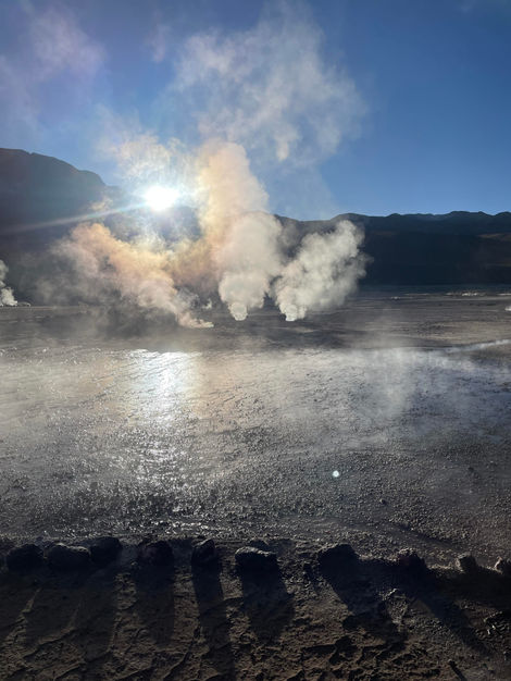 précieux soleil sur les geysers del tatio