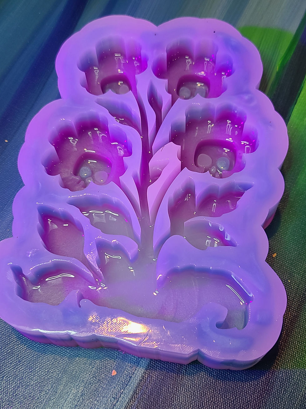 Thumbnail: XL SkullFlower Bunch Handmade Silicone Mold Standing Deep Shiny Mold