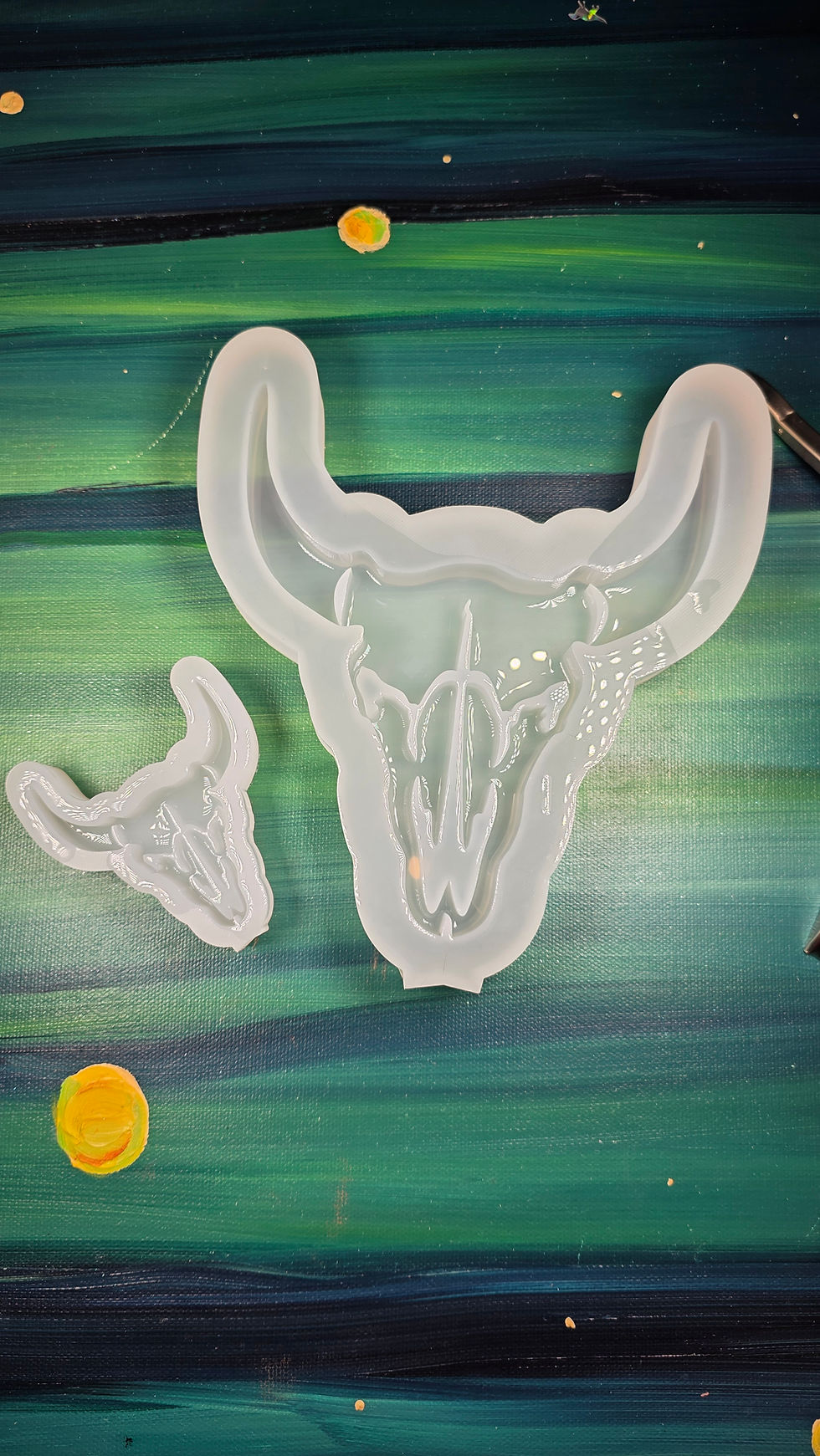 Thumbnail: Cattle Bull Skull 3D Glossy Handmade Silicone Mold Choose Size