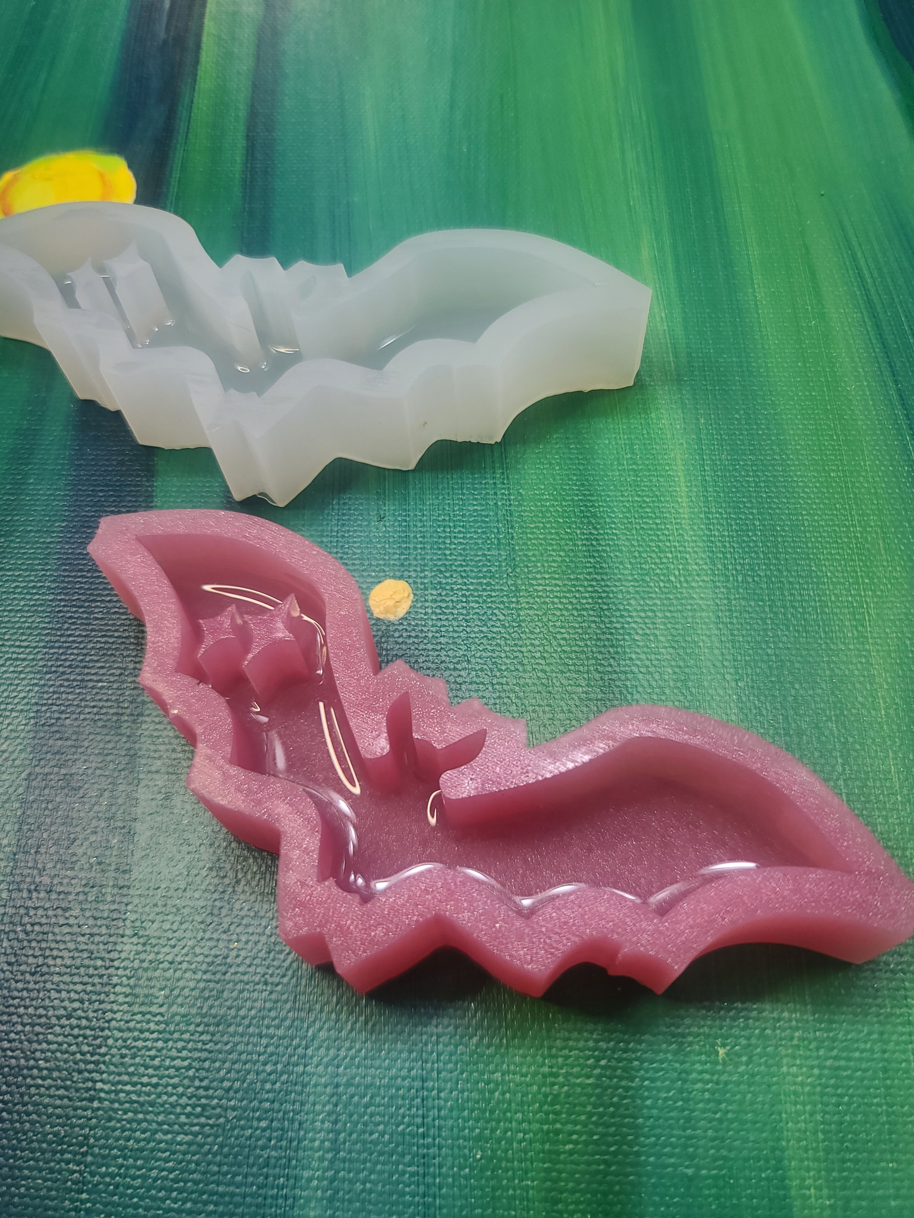 Small Sparkle Bat Silicone Mold Keychain magnet Glossy Handmade Bat Mold