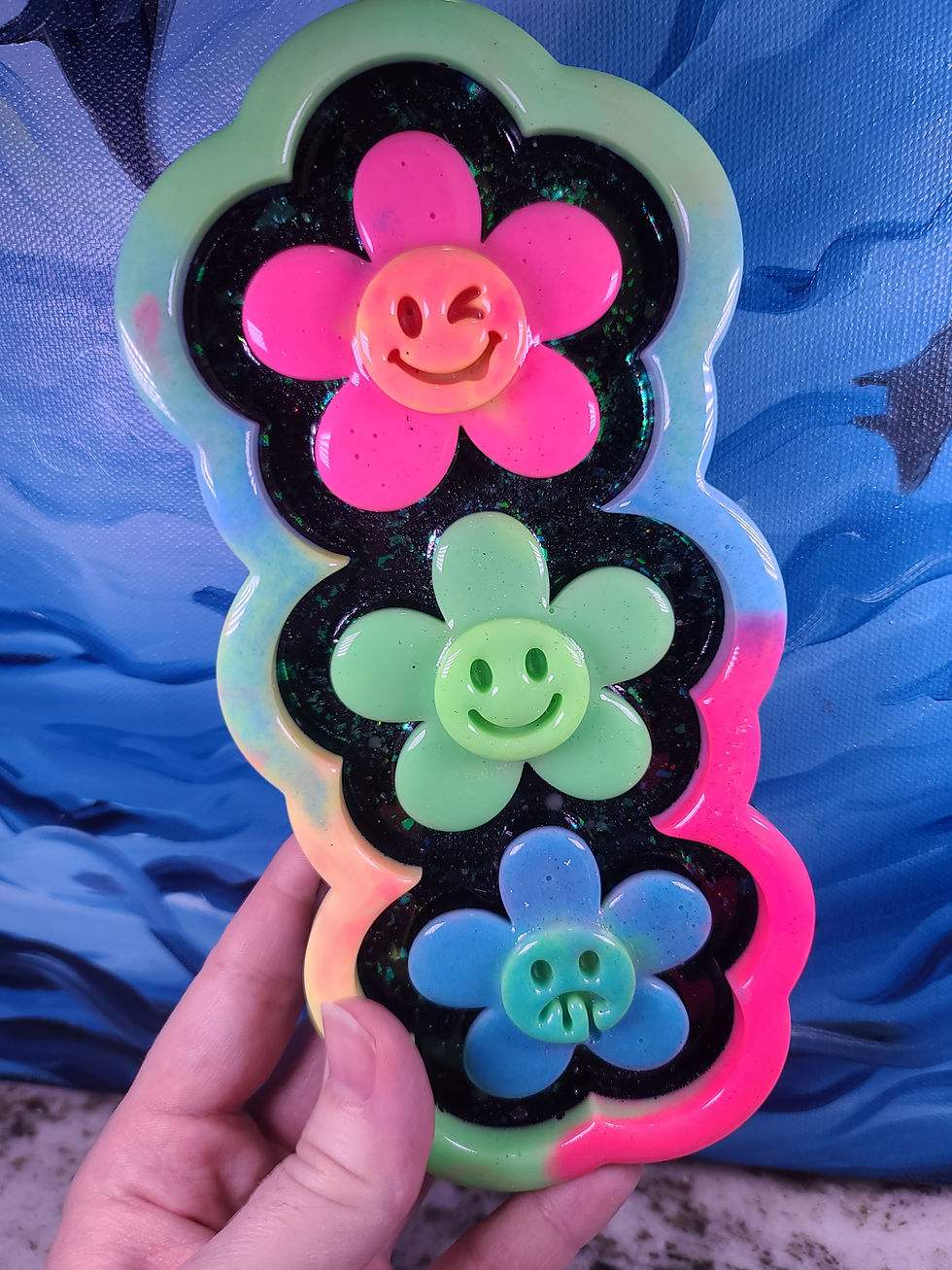 Thumbnail: GLOW  A7 Triple Flowers Standing Glossy Glow in the dark Decor