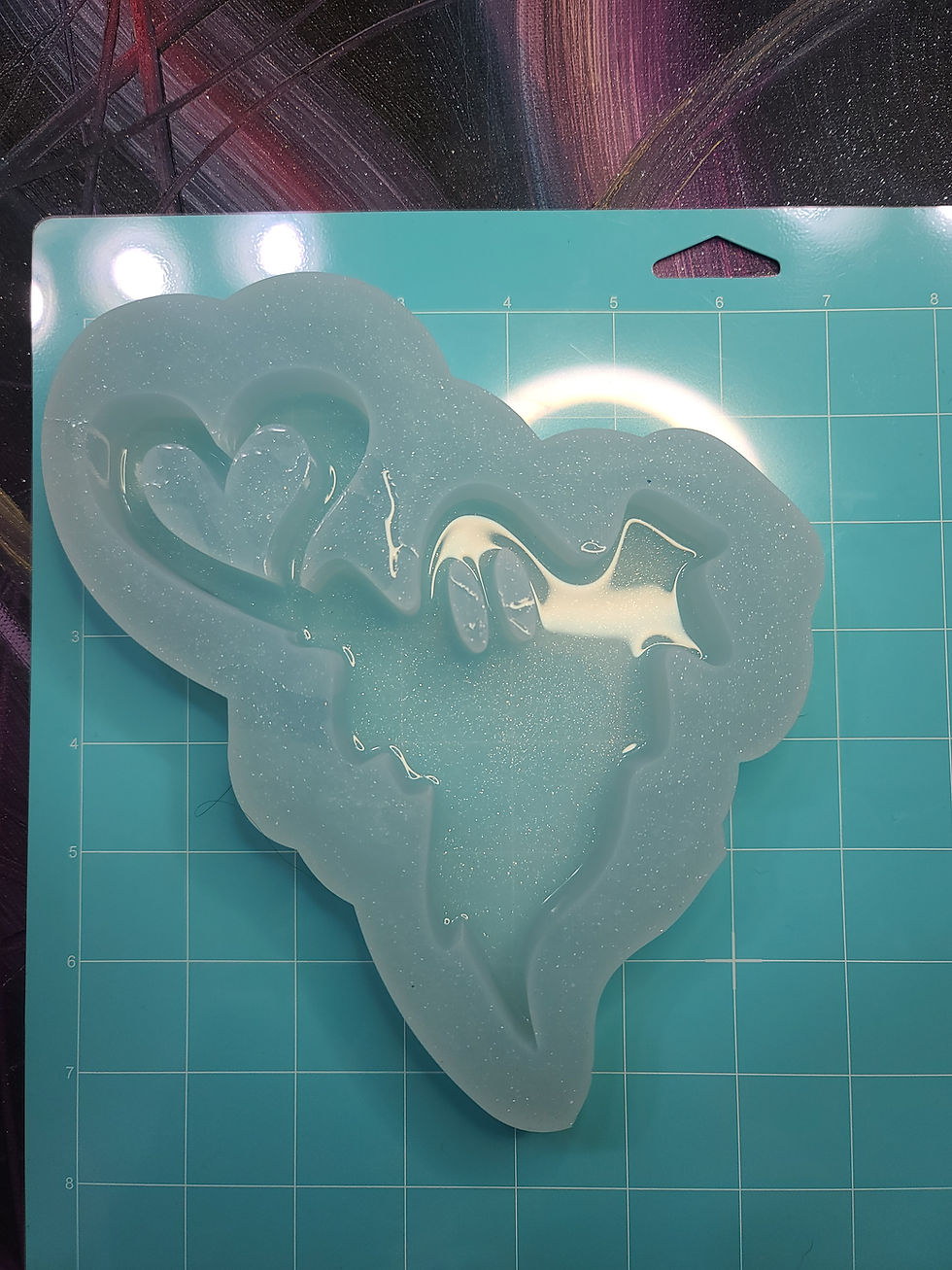 Thumbnail: XL  Balloon Heart Ghost Glossy Handmade Silicone Mold