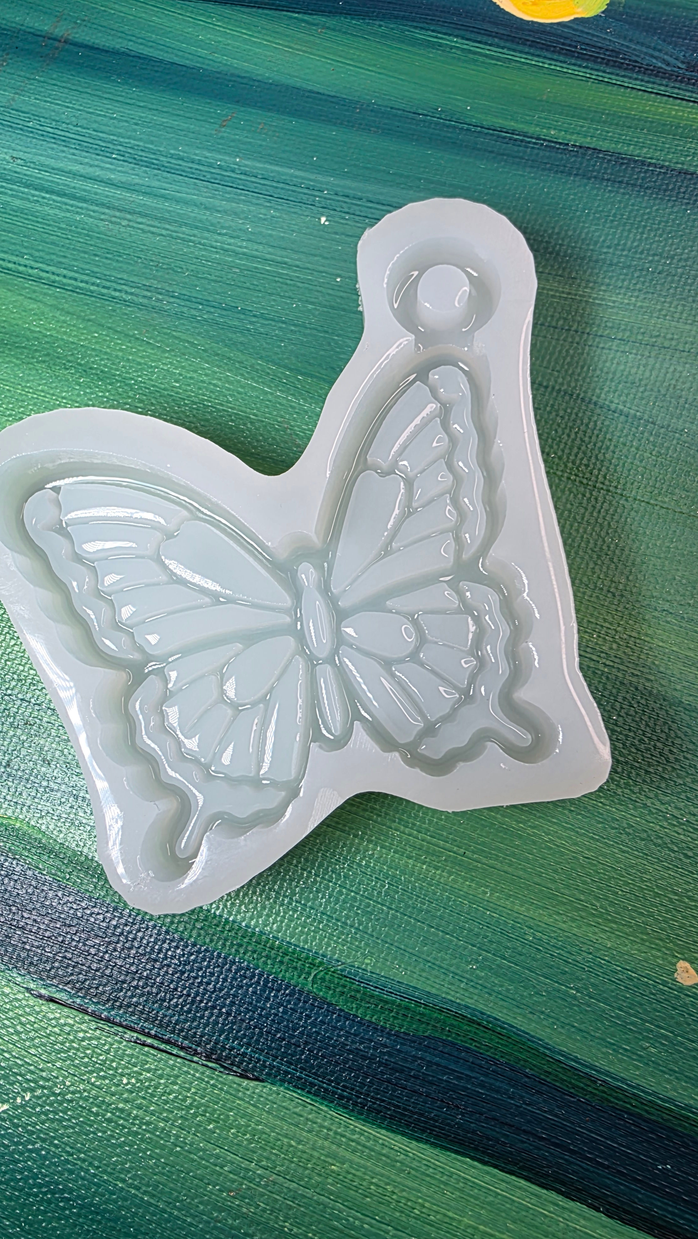 3" Looped Monarch Butterfly Handmade Silicone Mold