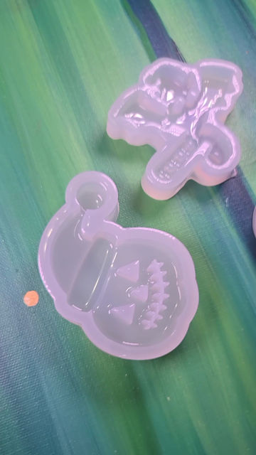 Thumbnail: Ornament Spooky Xmas Bat Skull Pumpkin Choose mold Glossy