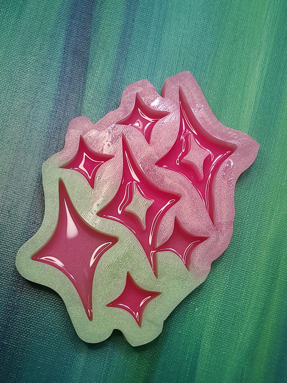 Thumbnail: Large Four Point Star Palette Magnet Glossy Handmade Silicone Mold