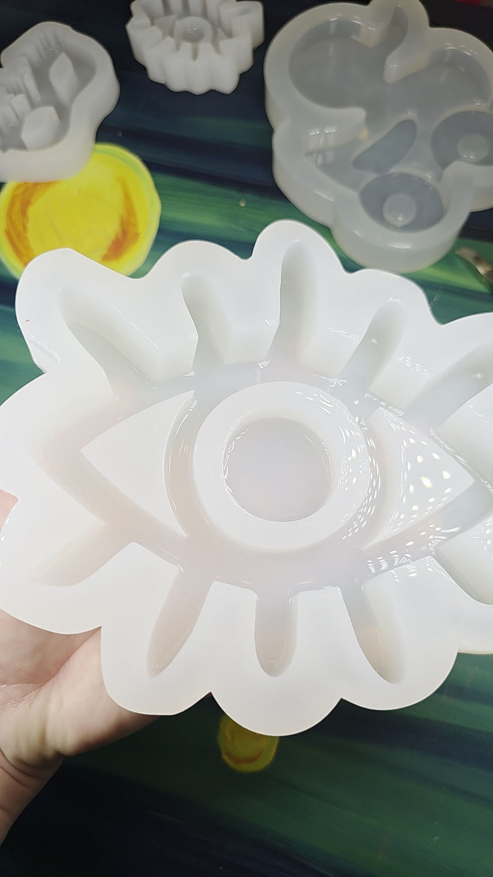 Thumbnail: XL Eye Glossy Standing Silicone Molds Clear UV Epoxy Mold