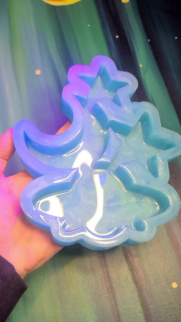 Thumbnail: XL UFO Moon Star Standing Glossy Handmade Silicone Mold