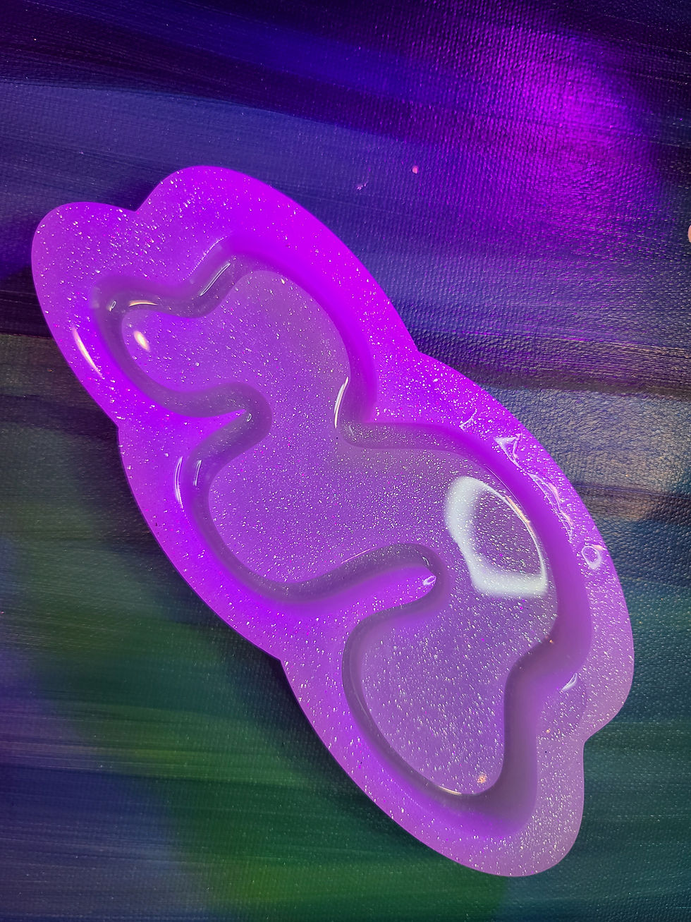 Thumbnail: Worm Tray Irregular Long Medium Tray Handmade Silicone Mold Tray Domed Glossy