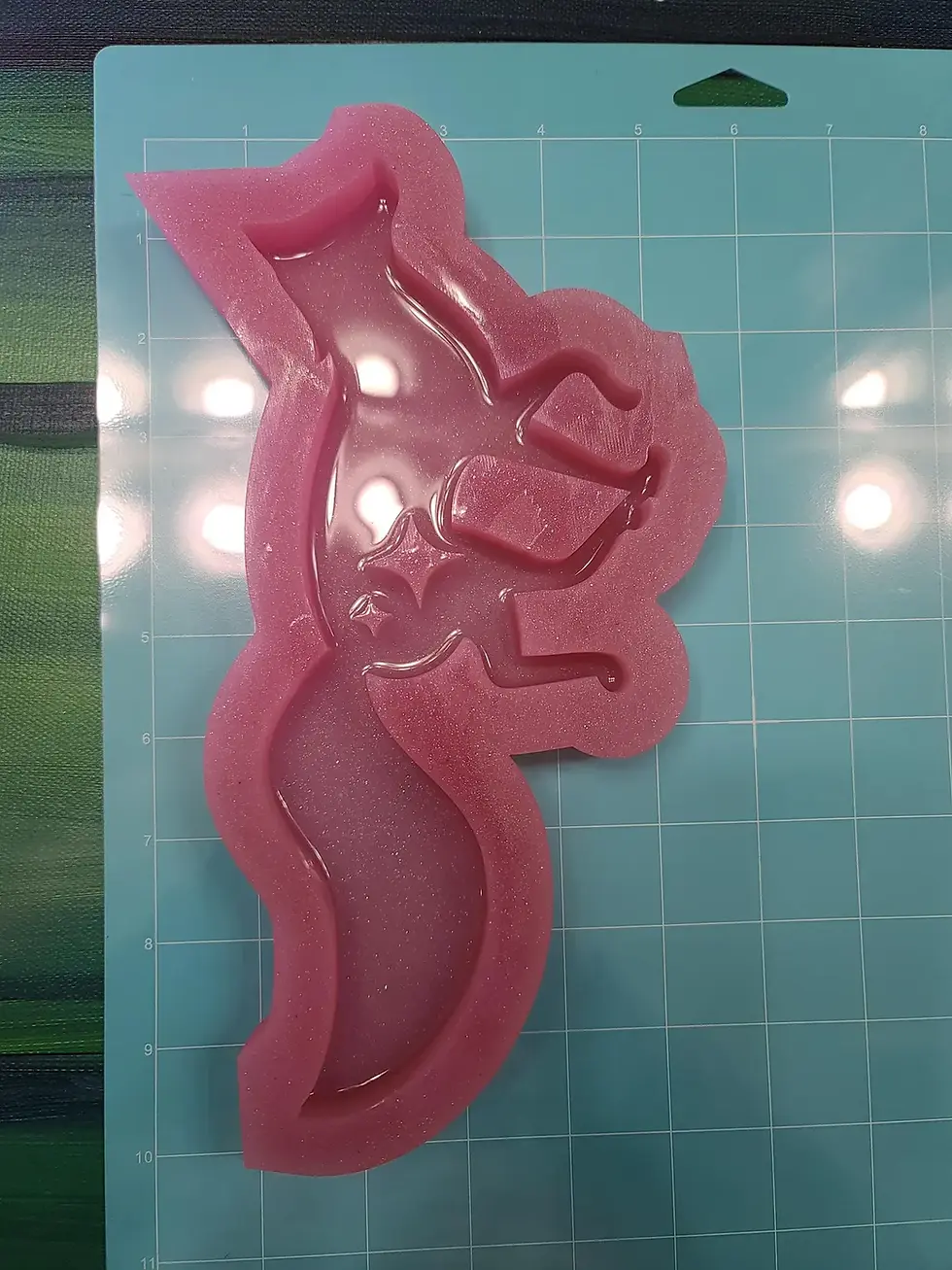 Thumbnail: XL Sparkle Fox Deep Silicone Handmade Mold Glossy Standing Mold