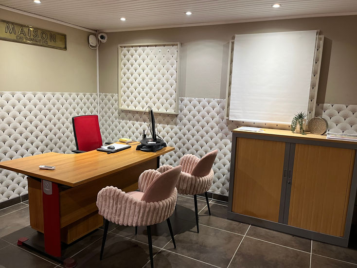 RENOVATION OF A CLLAJ OFFICE