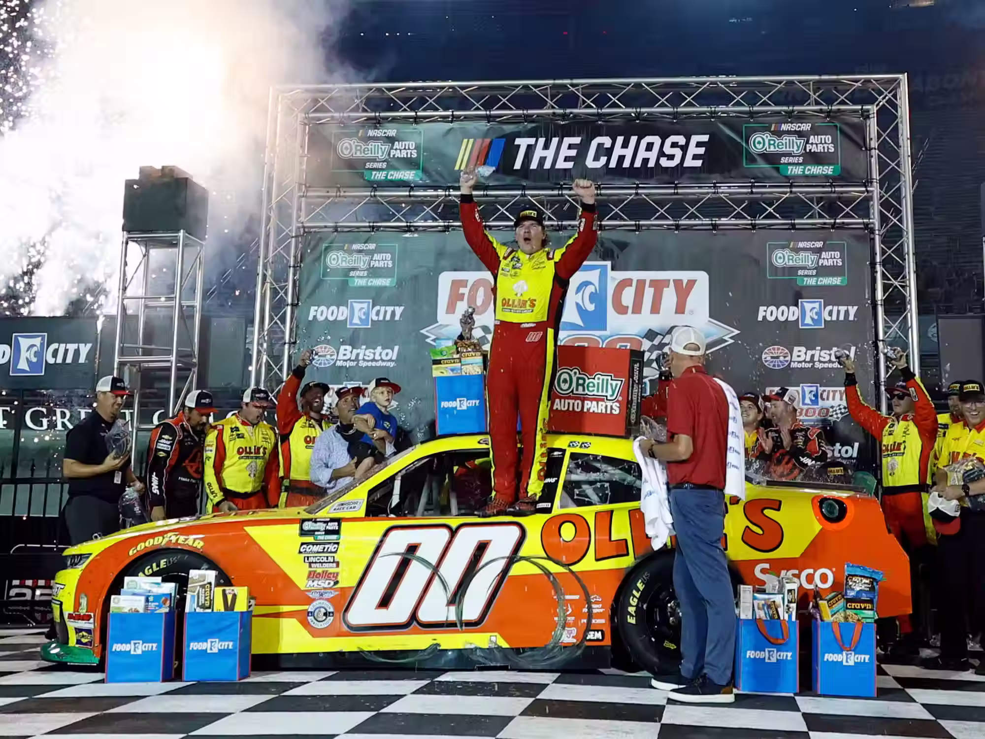 Sheldon Creed 2026 Ollie's Bristol Raced Win 1/24 ARC Diecast