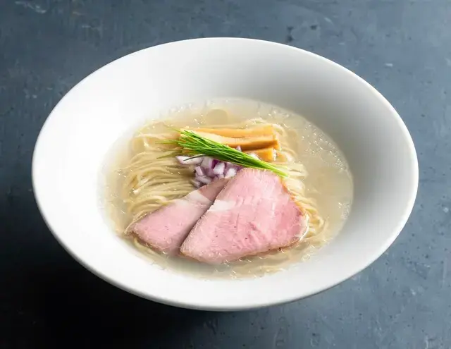 日本東京必吃拉麵 宍道湖蜆中華蕎麥 琥珀 東京本店 

