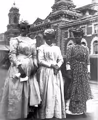 1900.avif