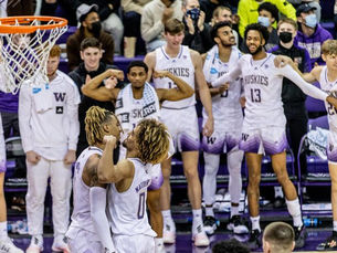 Gonzaga vs Washington (8:00pm)