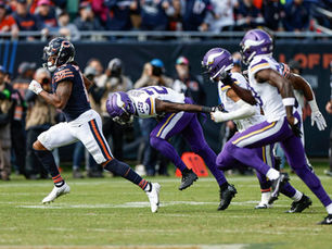 Chicago Bears vs Minnesota Vikings (5:15pm)