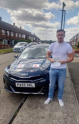 Driving schools in Medway driving test pass