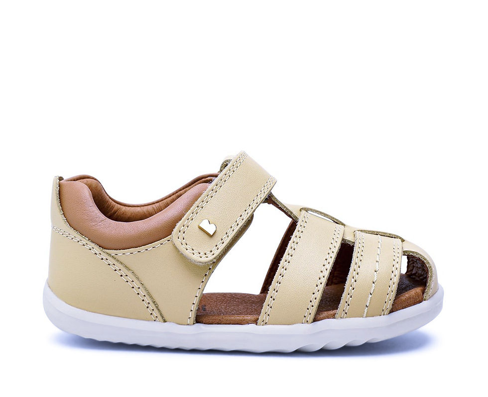 סנדלי צעד ראשון בובוקס חול קרמל | Bobux SU Roam Sand Caramel