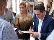 Cita FGR a Maru Campos por caso CIA
