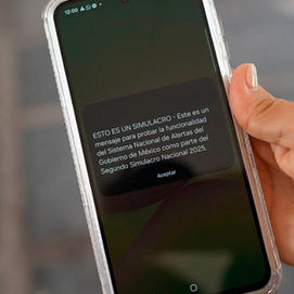 Celulares en México recibirán alertas por huracanes, inundaciones y otros fenómenos naturales