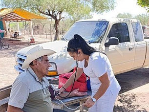 Jornadas de medicina preventiva llegan a comunidades rurales de La Paz