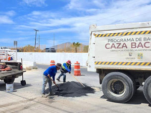 Esta semana continuará el programa Caza baches, reparando algunas vialidades de Los Cabos