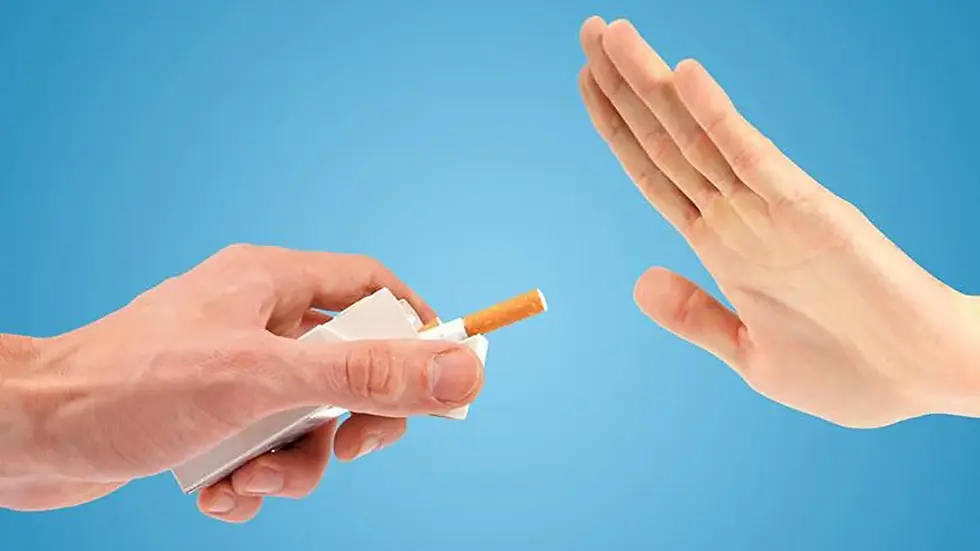 Dejar de fumar también protege la vista