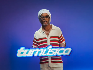 Ronaldinho anuncia el lanzamiento de su propio sello discográfico