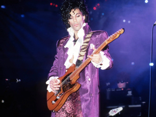 Prince lanza álbum póstumo 'Timeless'