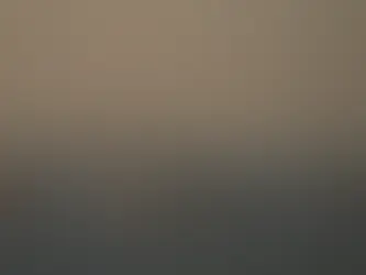 Donald Trump afirma que EU tiene "control total" del estrecho de Ormuz; Teherán asegura que está cerrado