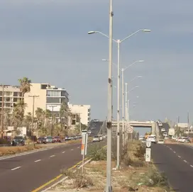 " Las obras que se realizan en la carretera transpeninsular son facultad de la SICT y GN , sin embargo como autoridad municipal también tenemos injerencia : Roberto Flores"