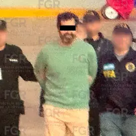 Vinculan a proceso al contralmirante Farías Laguna por huachicol; seguirá preso en el Altiplano