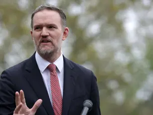 Greer canceló asistencia a ronda negociadora en México del T-MEC por reunión con Trump, explica Sheinbaum