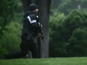 Agentes del Servicio Secreto abaten a un sospecho de un tiroteo afuera de la Casa Blanca