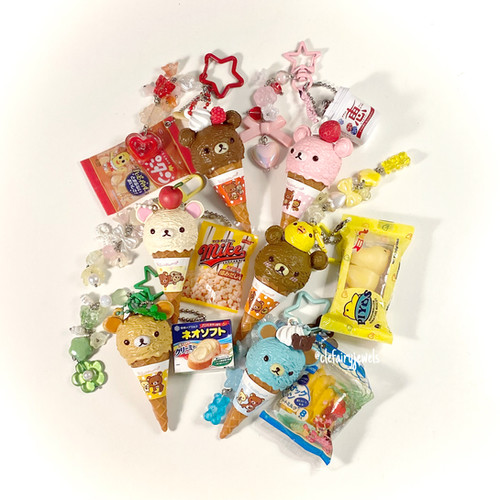 Lucky Cream Chocolate☆くまカップケーキ＆クッキーチャーム Rilakkuma Ice Cream Cone Bag Charms | Clefairy Jewels