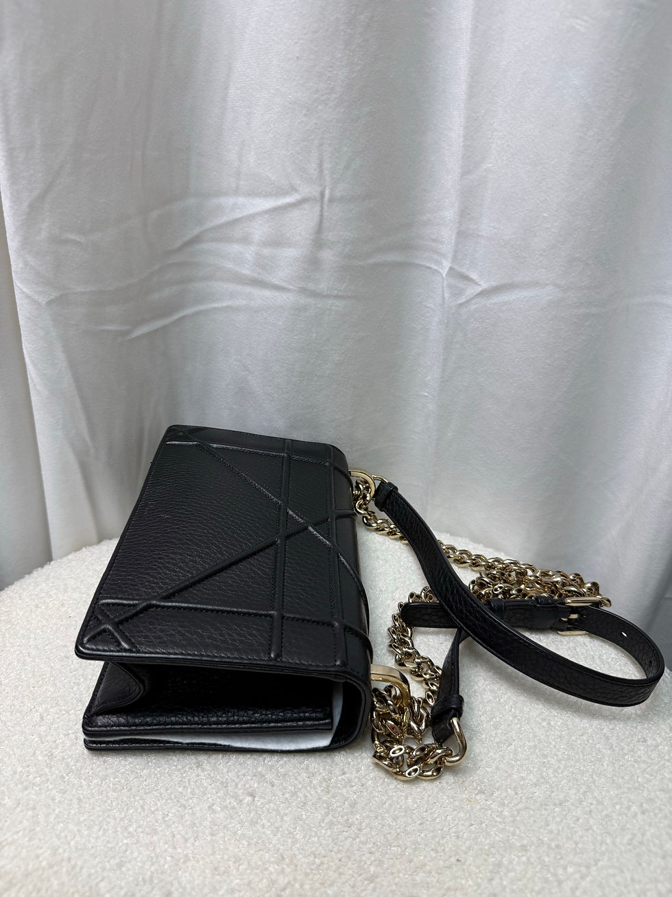 Thumbnail: Christian Dior Small Diorama Shoulder Bag