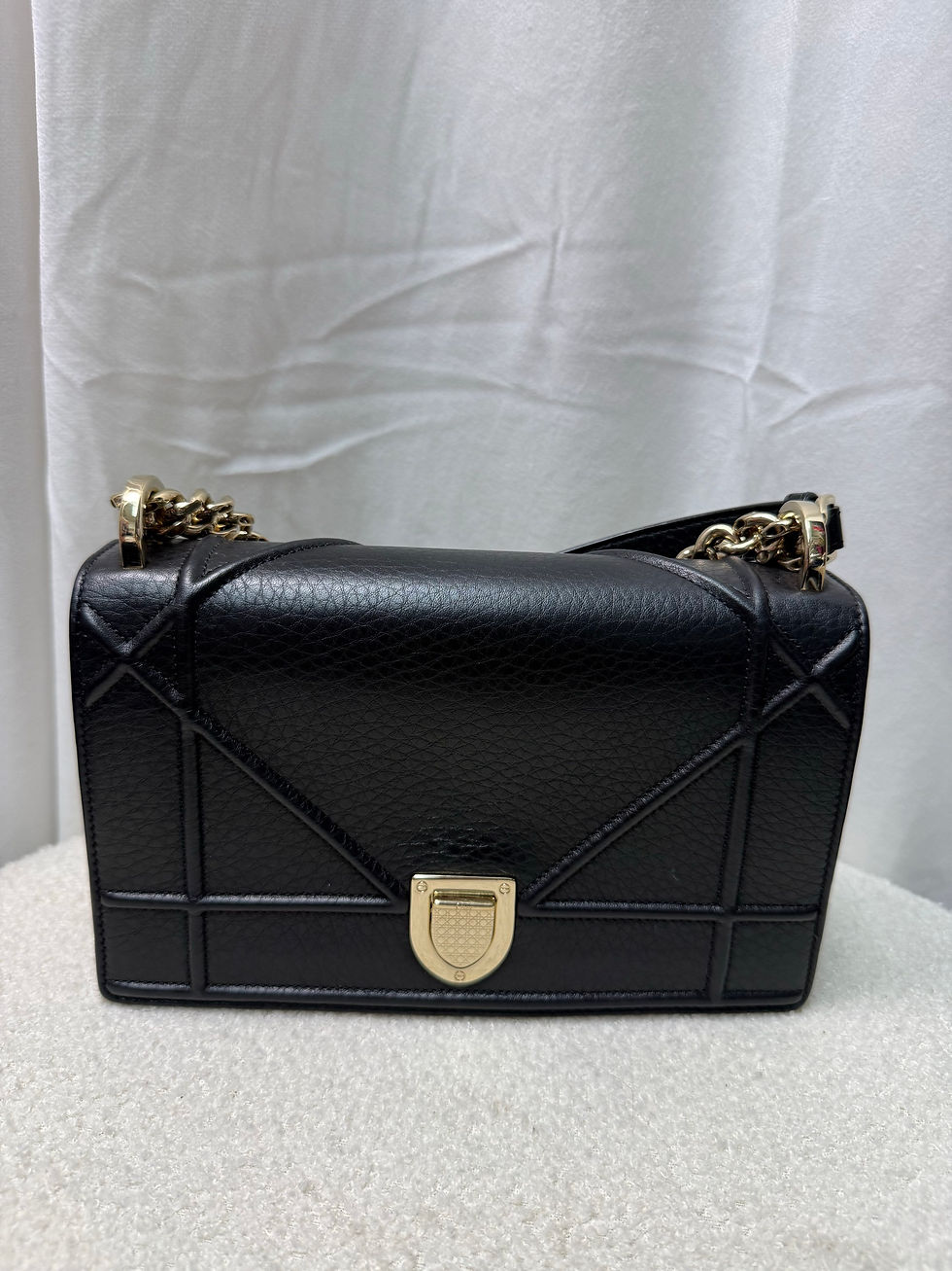 Thumbnail: Christian Dior Small Diorama Shoulder Bag